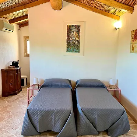 Casa Marcella Cugnana-portisco كوغنانا